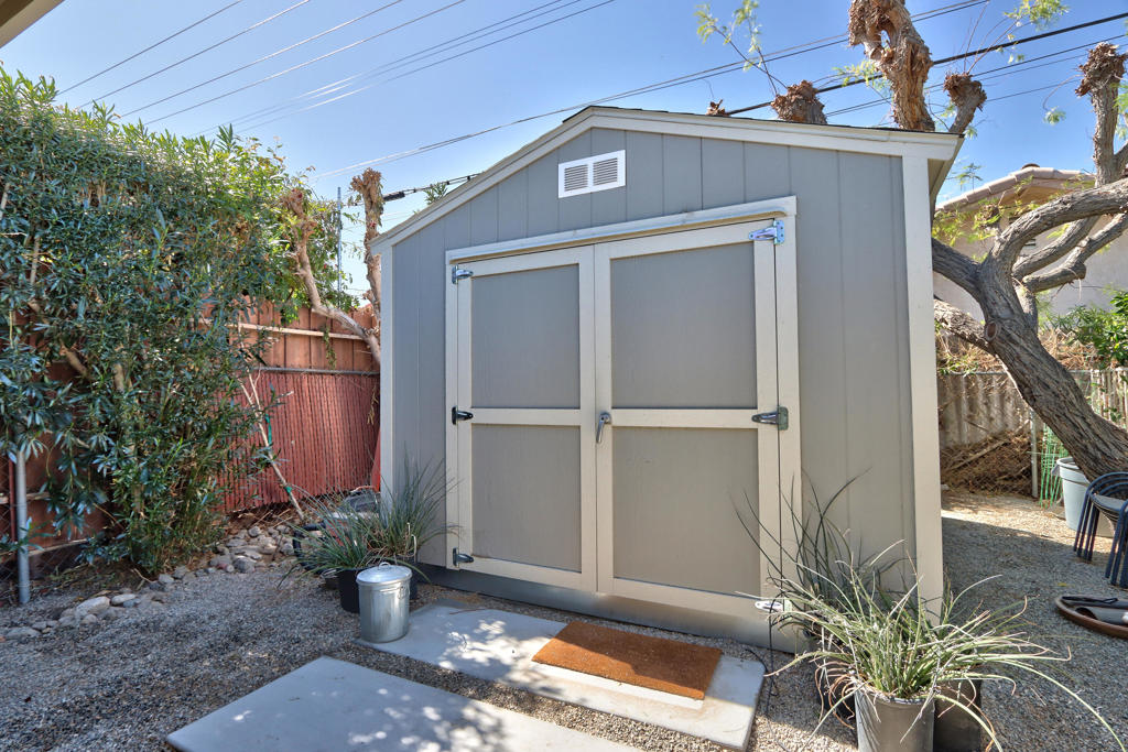 52045 Avenida Carranza