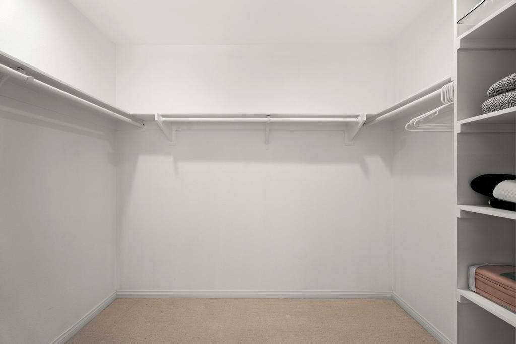 46558 Arapahoe Circle B