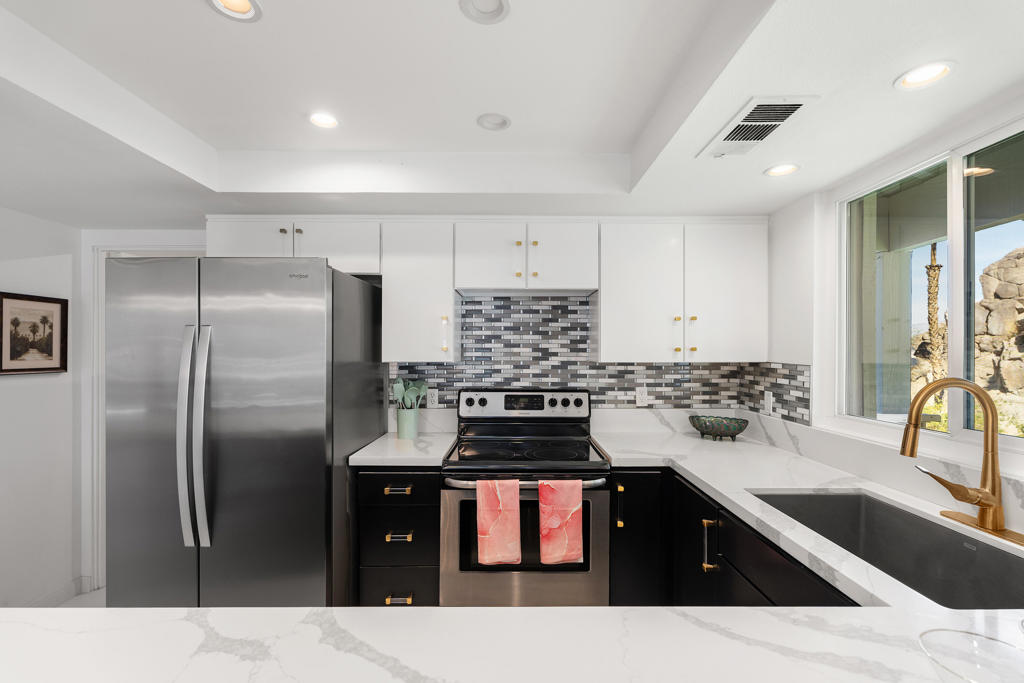 46558 Arapahoe Circle B