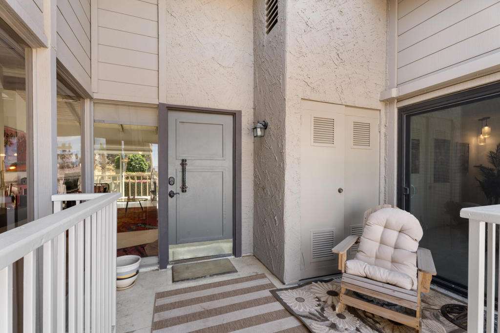 46558 Arapahoe Circle B