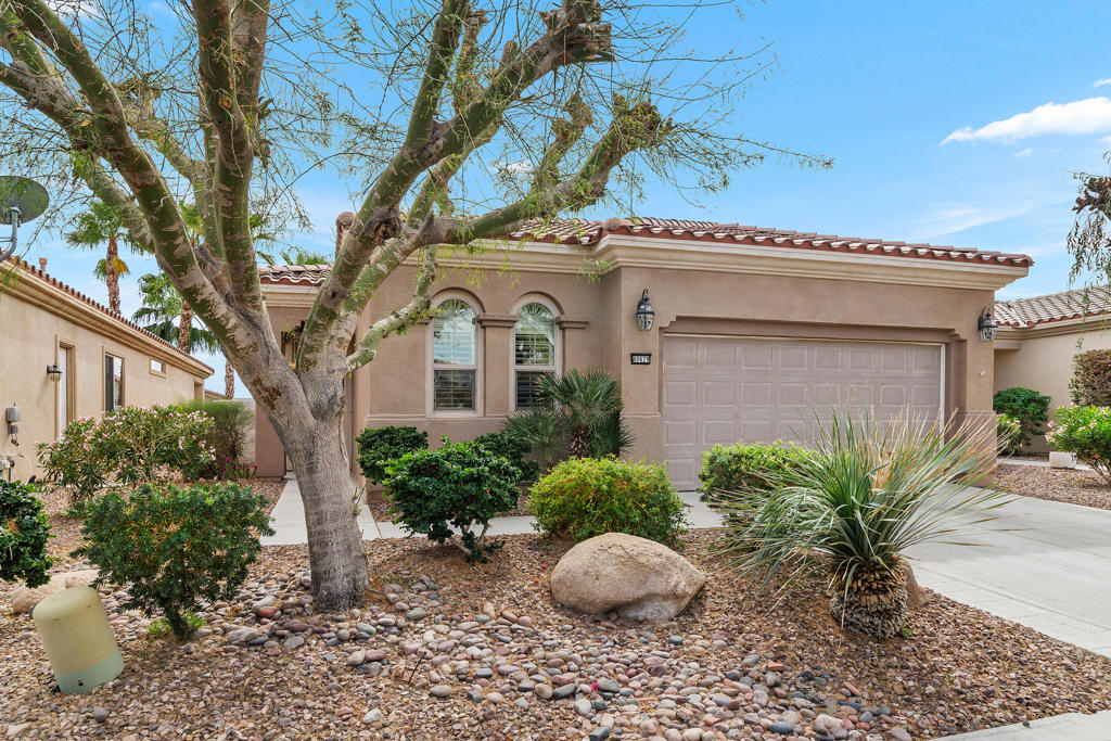 80629 Avenida San Fernando