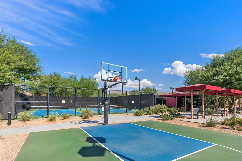 80629 Avenida San Fernando