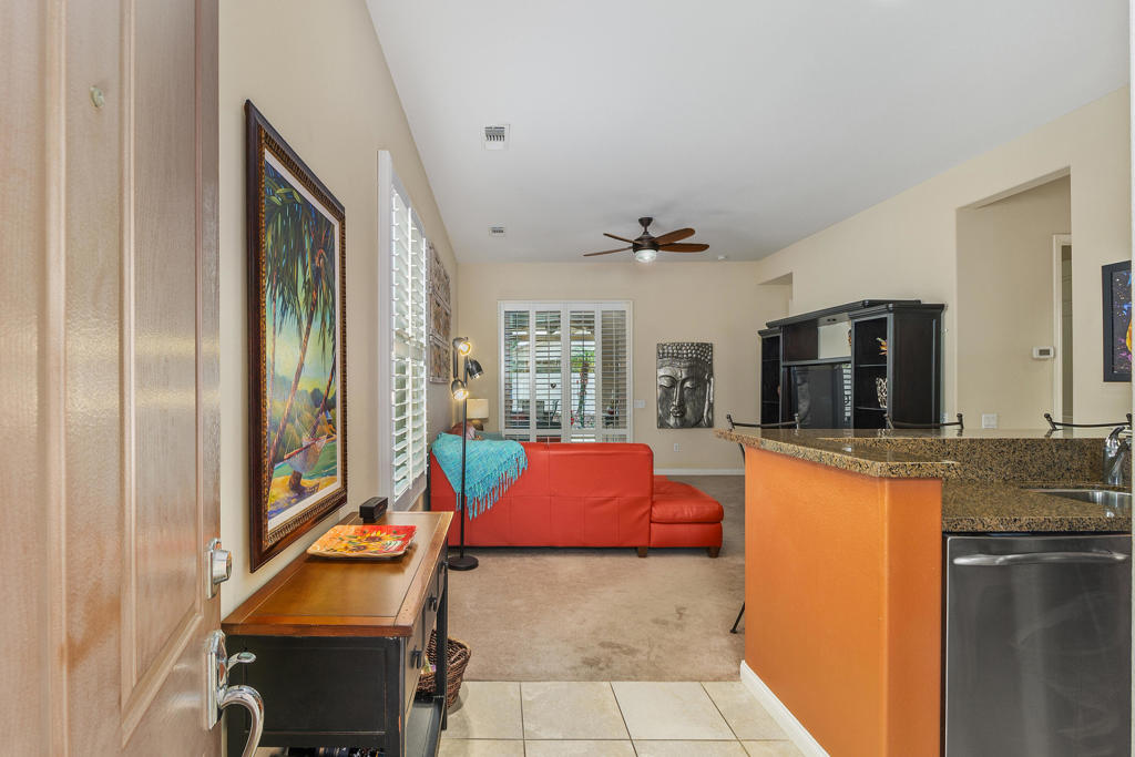 80629 Avenida San Fernando