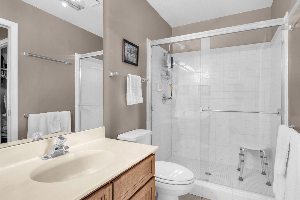 124 Willow Lake Drive