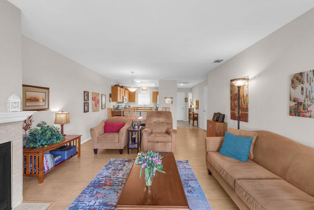 124 Willow Lake Drive