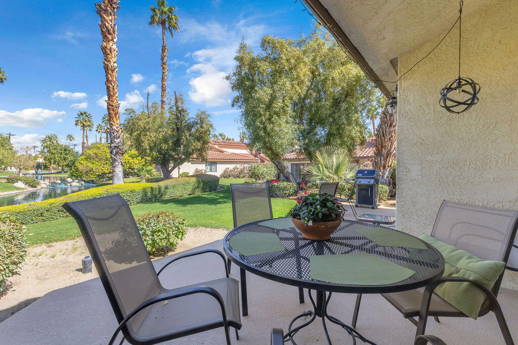 124 Willow Lake Drive