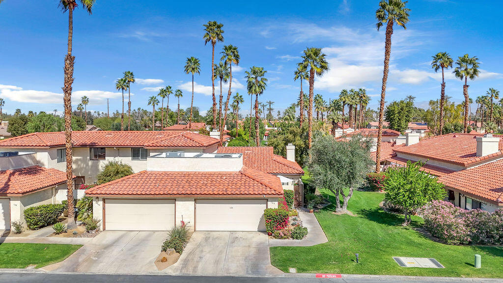 124 Willow Lake Drive