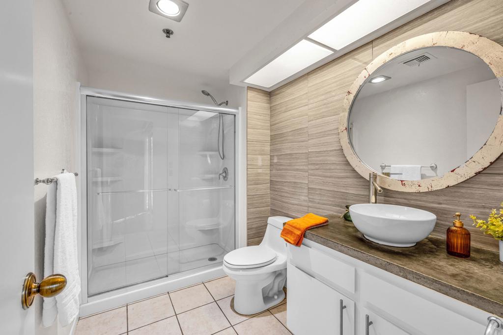 2700 Lawrence Crossley Road 3