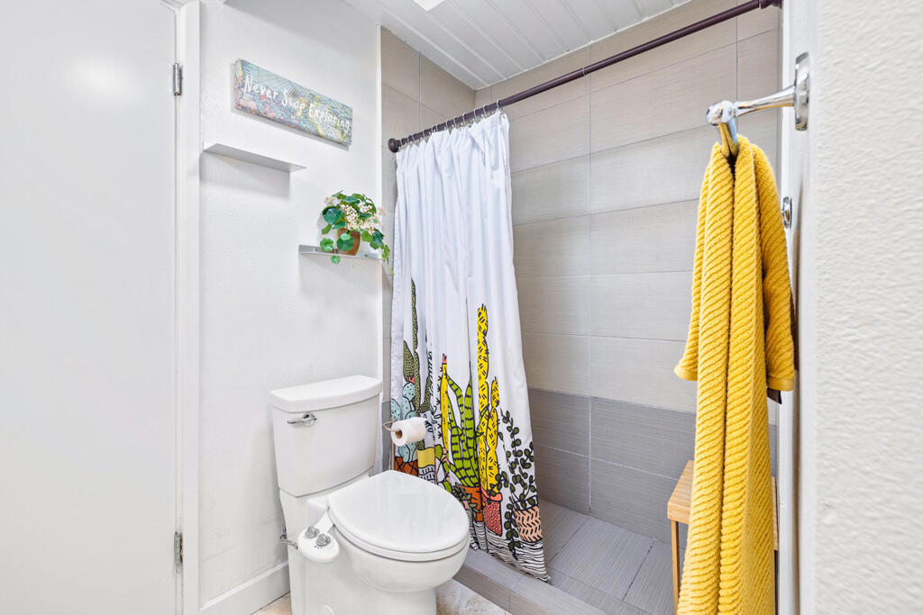 141 Sandpiper Street