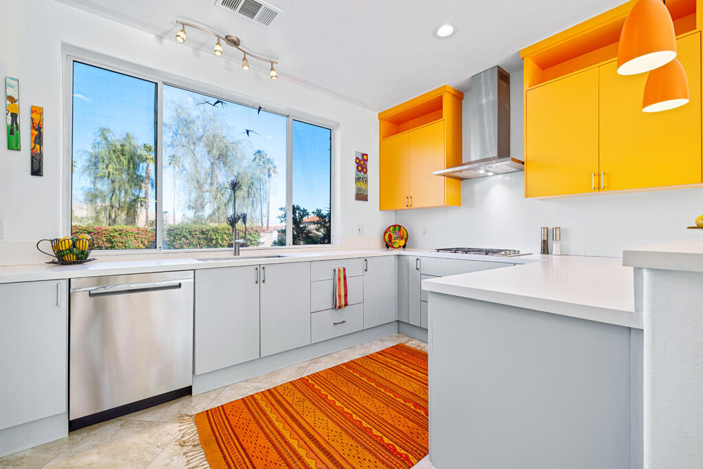 141 Sandpiper Street