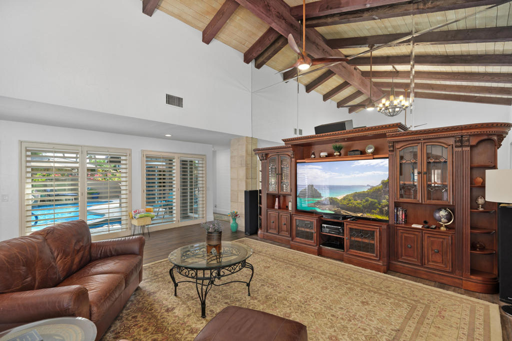 43821 Chapelton Drive