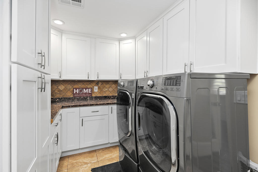 43821 Chapelton Drive