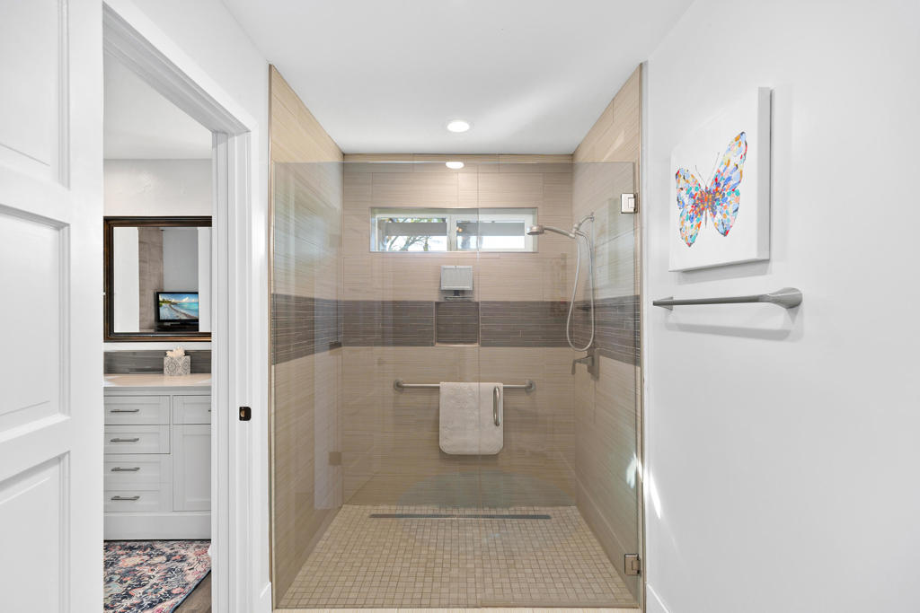 43821 Chapelton Drive