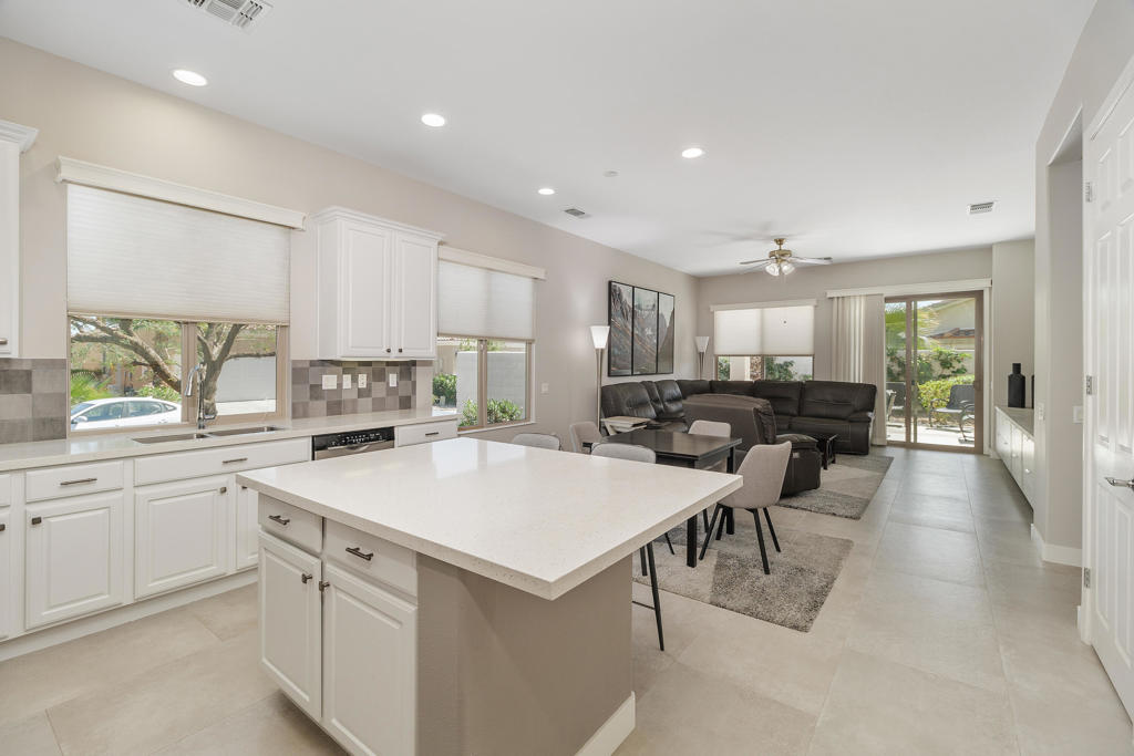 80639 Avenida San Fernando