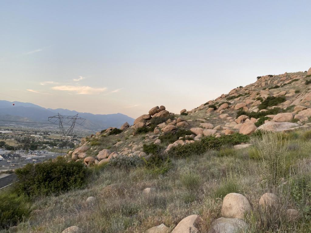 Na Apn# 543190009 (1.65 Acres)