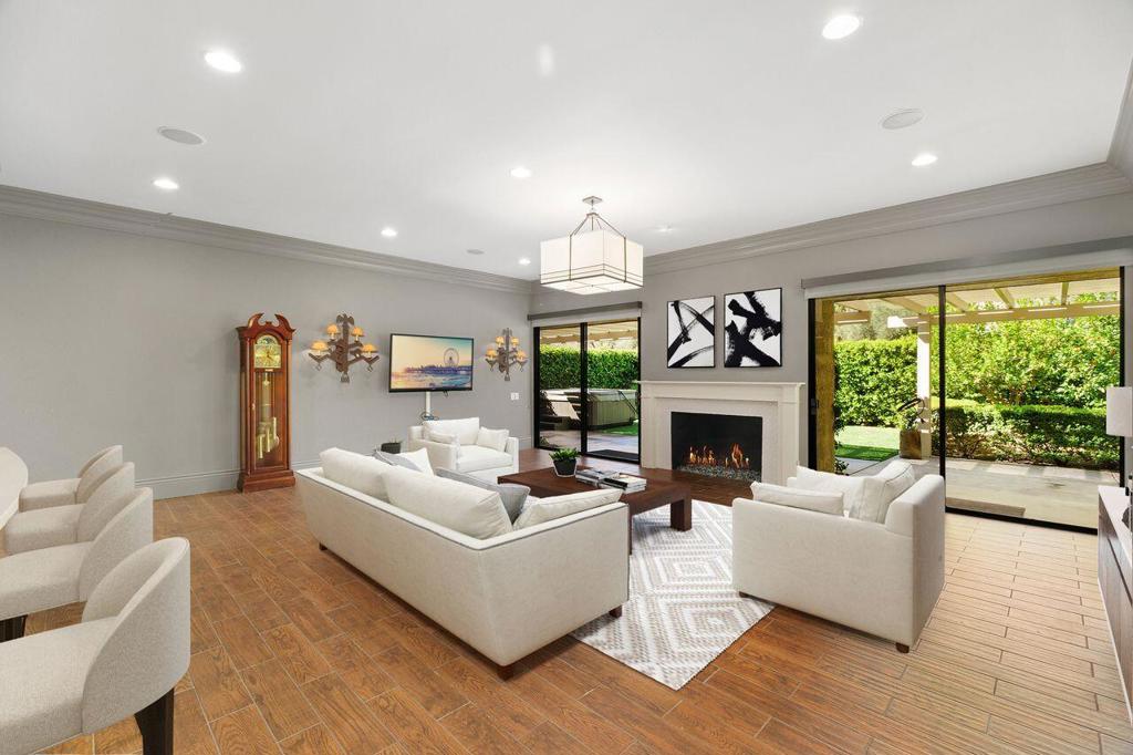 26 Princeton Drive