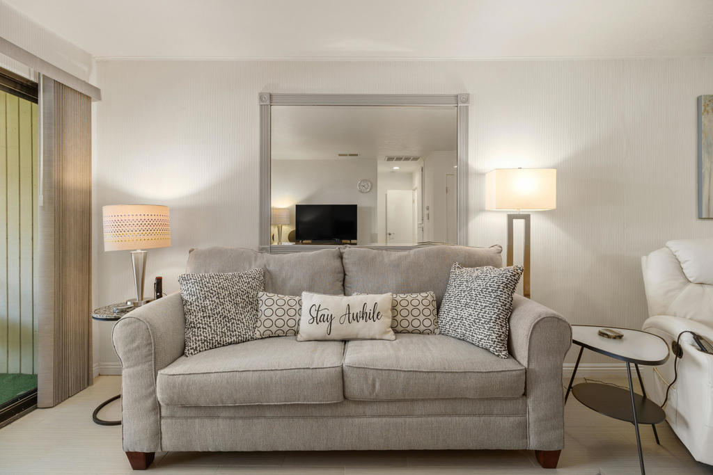 2821 Los Felices Circle W 114