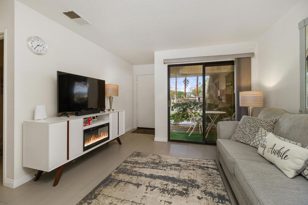 2821 Los Felices Circle W 114