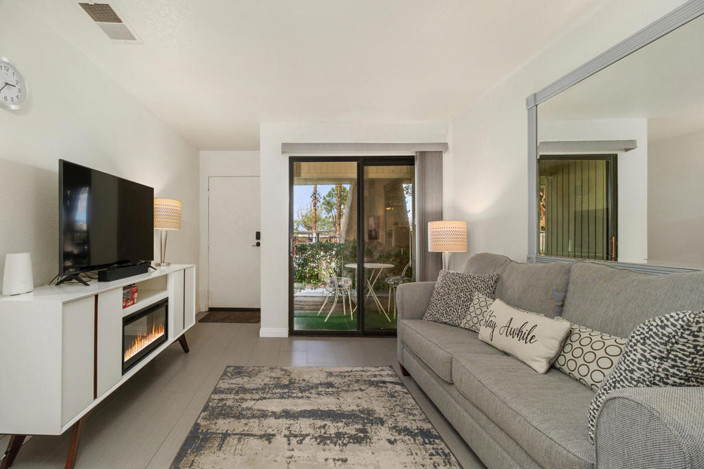 2821 Los Felices Circle W 114