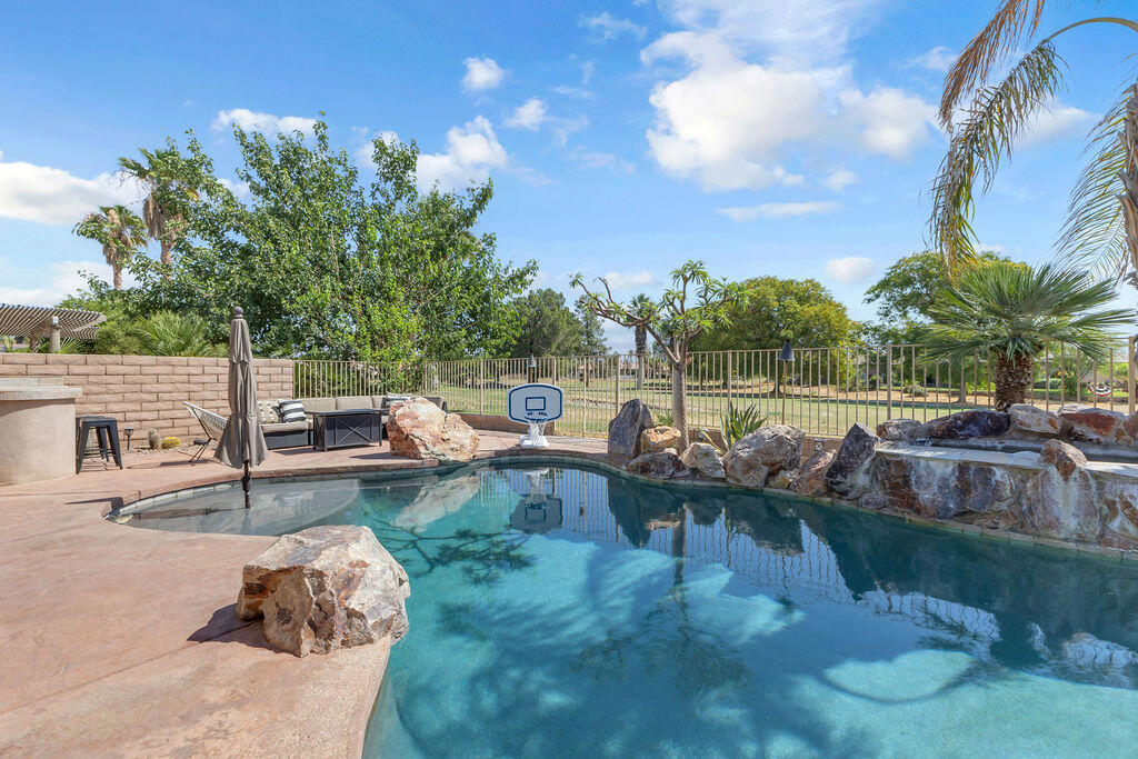 49354 Sherman Drive