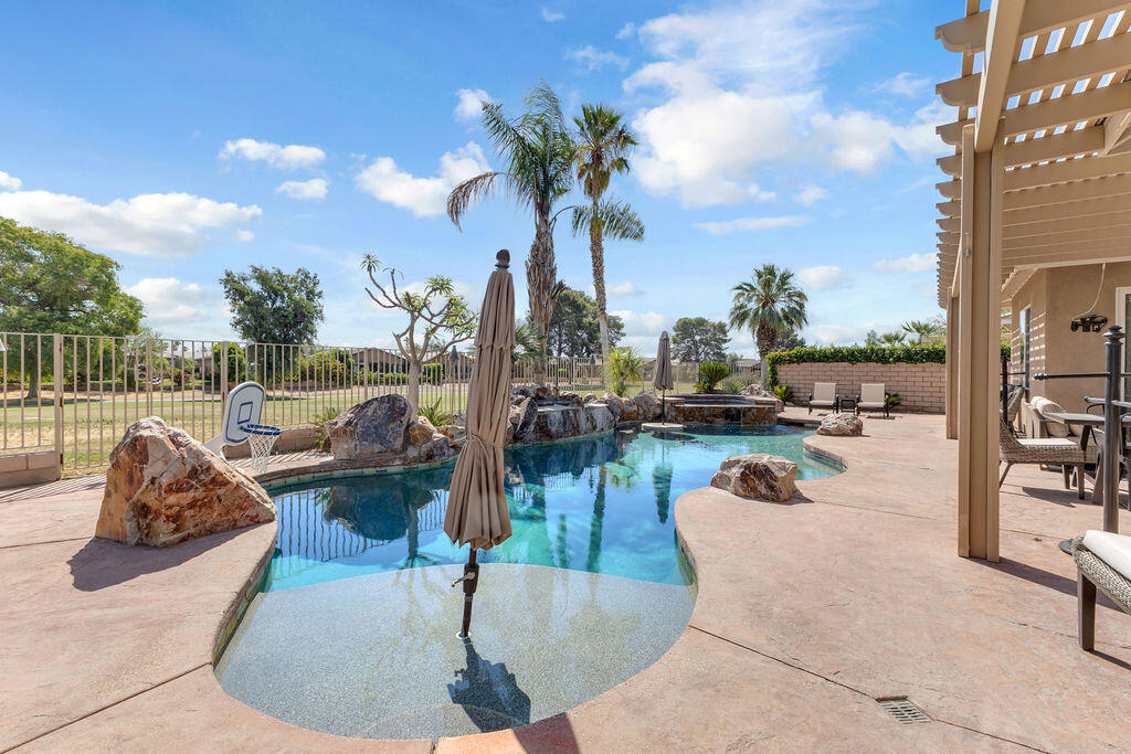 49354 Sherman Drive