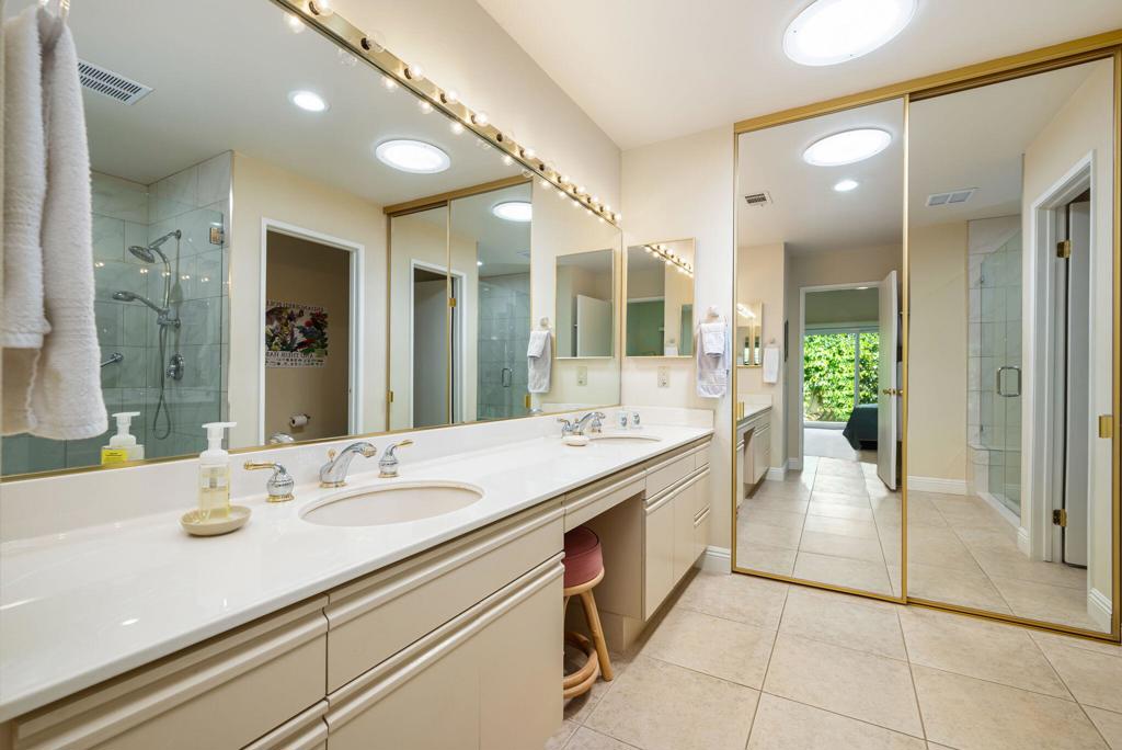 54482 Oak Tree Unit A-112