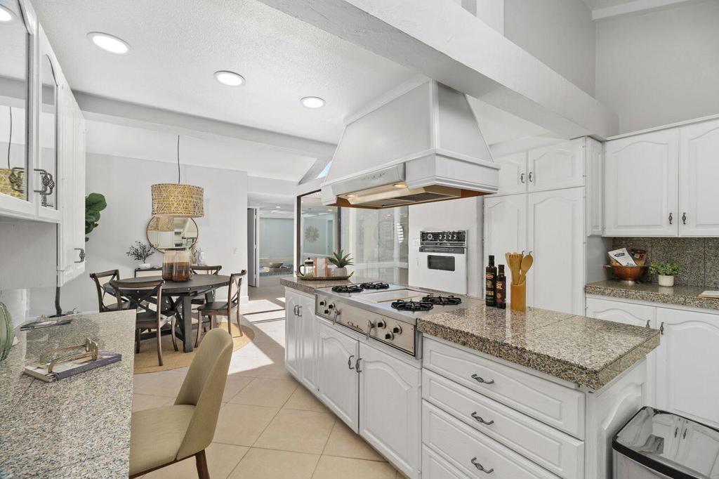73367 Oriole Court