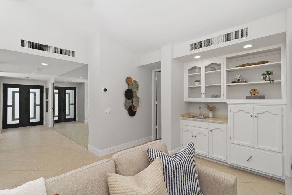 73367 Oriole Court