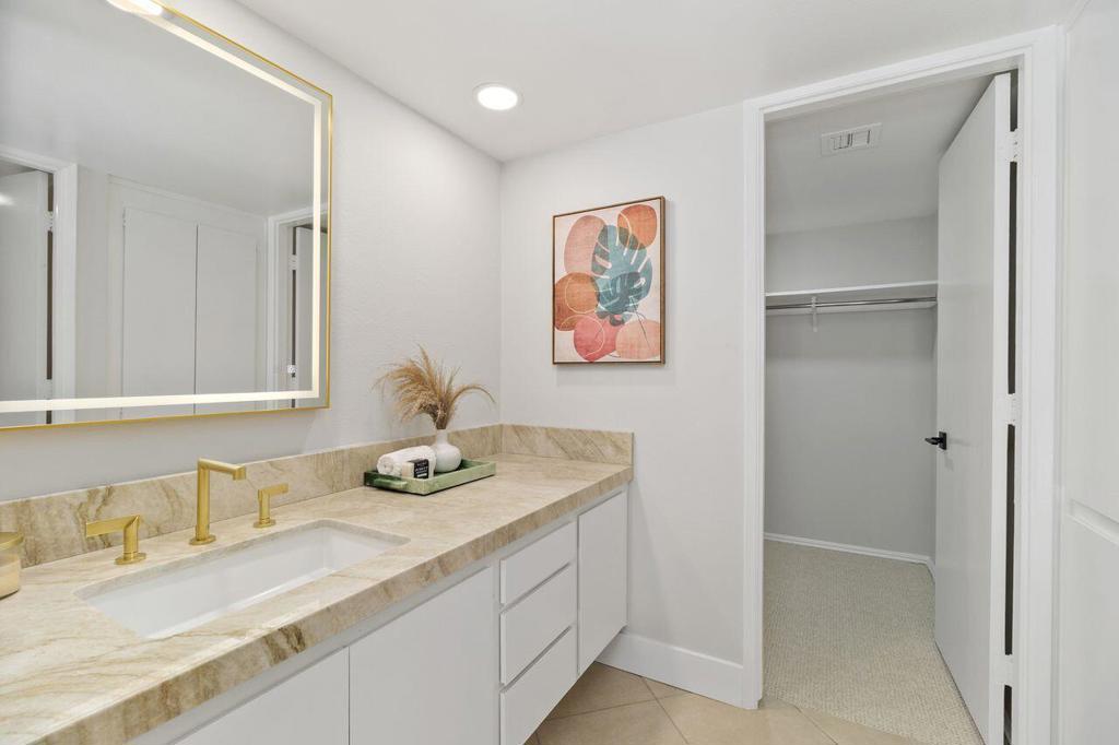 73367 Oriole Court