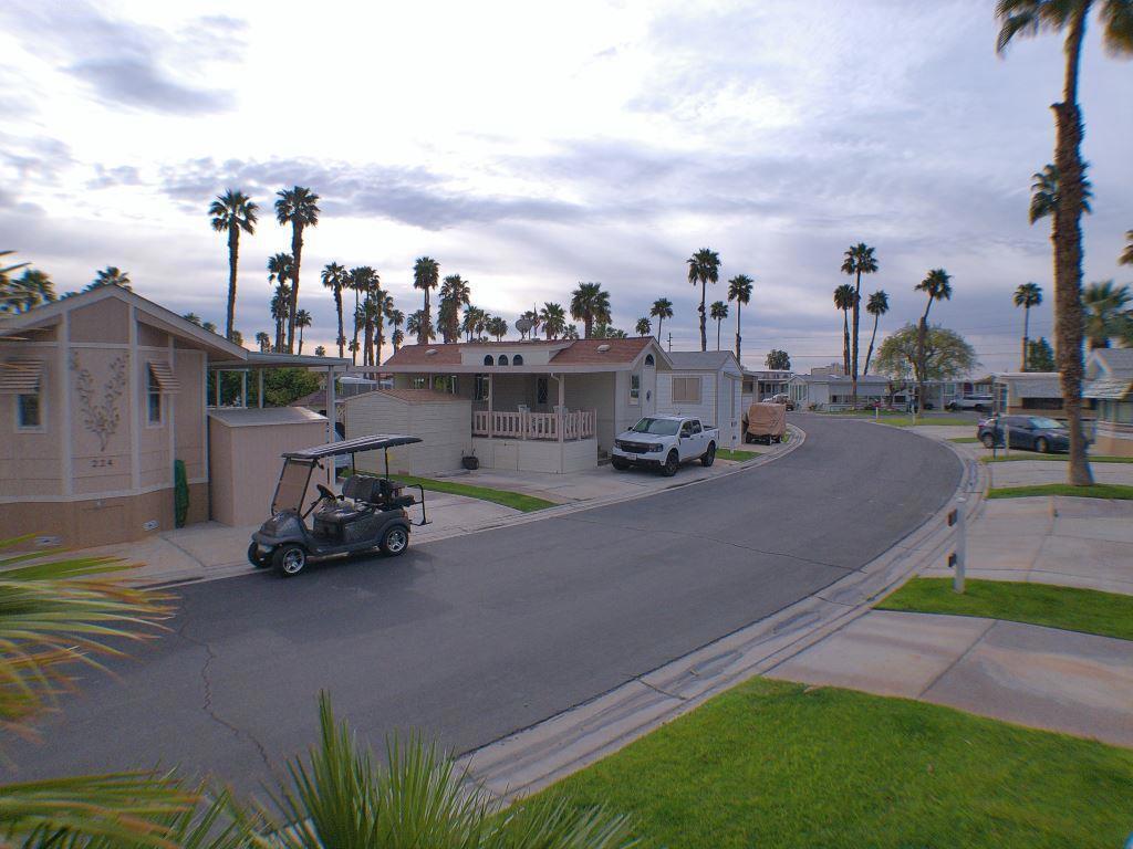 84136 Ave 44, #222 222