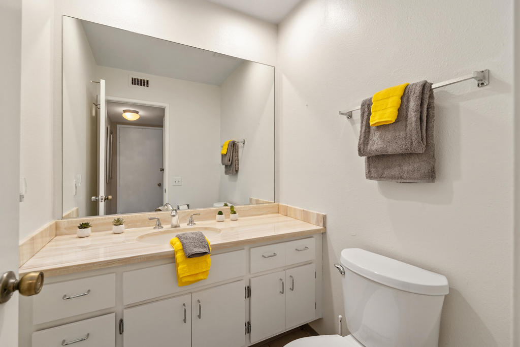 73330 Shadow Mountain Drive 32