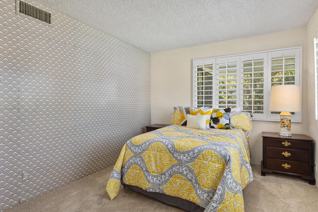 73330 Shadow Mountain Drive 32