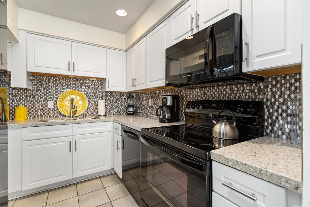 73330 Shadow Mountain Drive 32