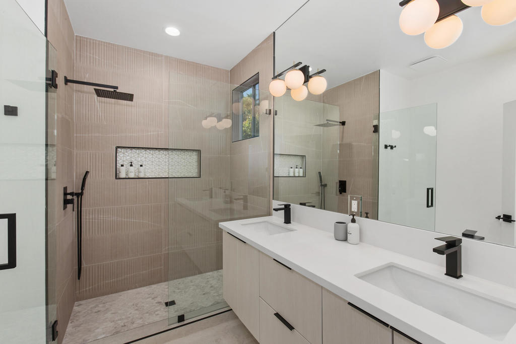 45635 Camino Del Rey