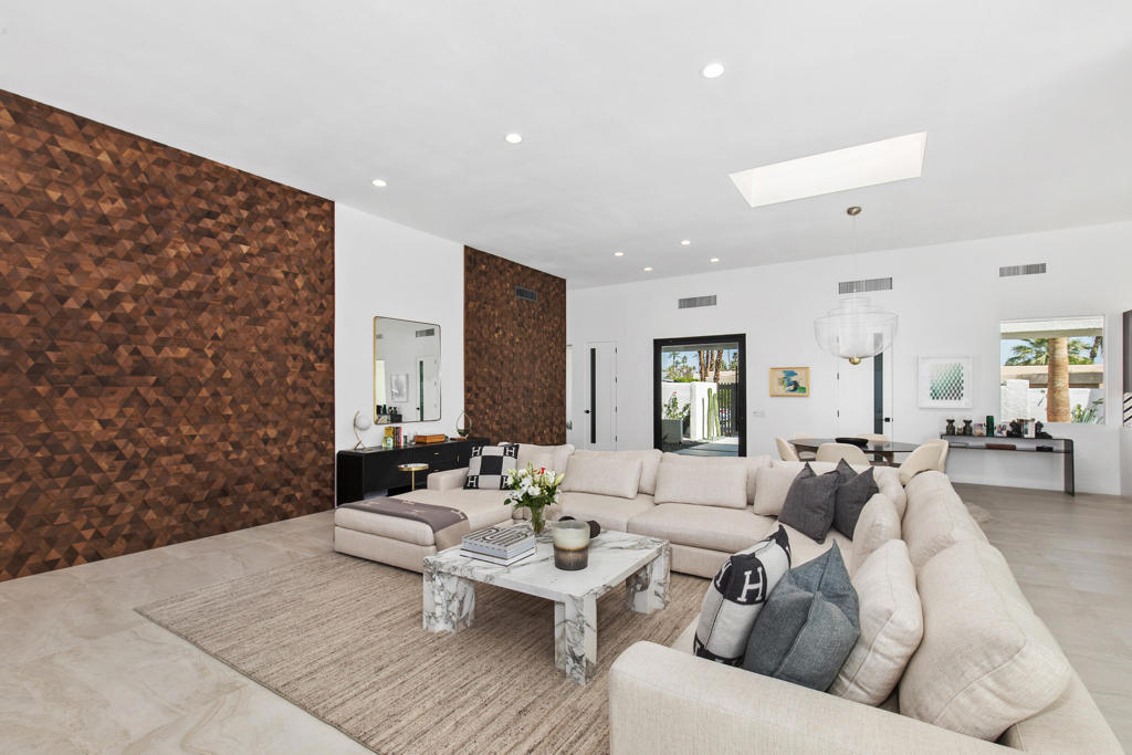 45635 Camino Del Rey