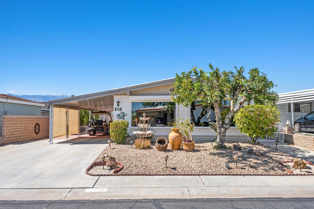 73660 Cabazon Peak Drive