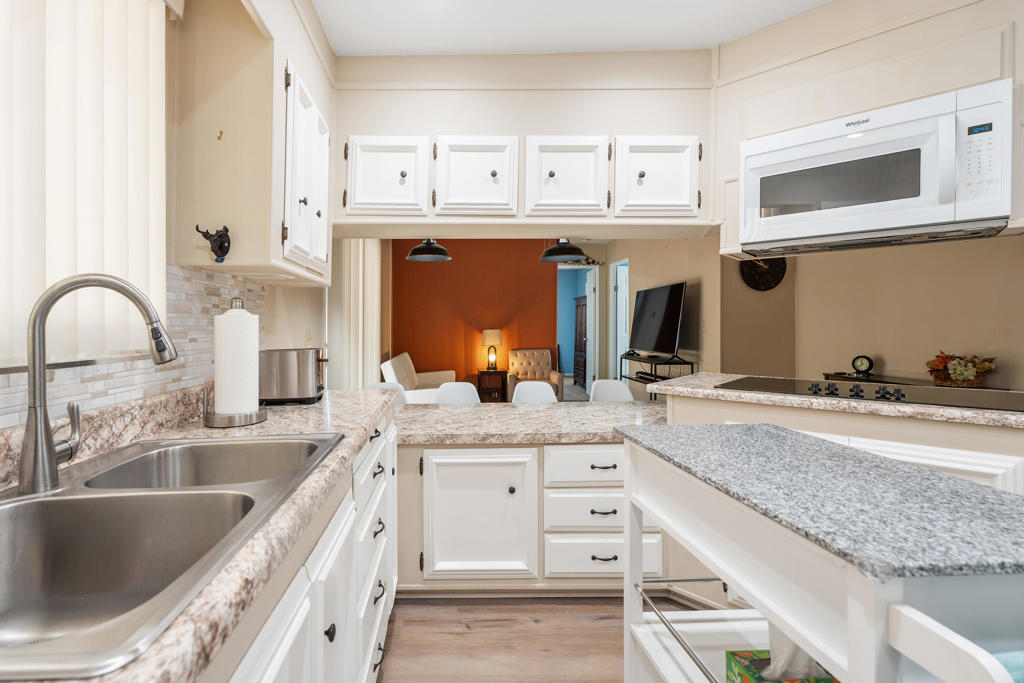 73660 Cabazon Peak Drive