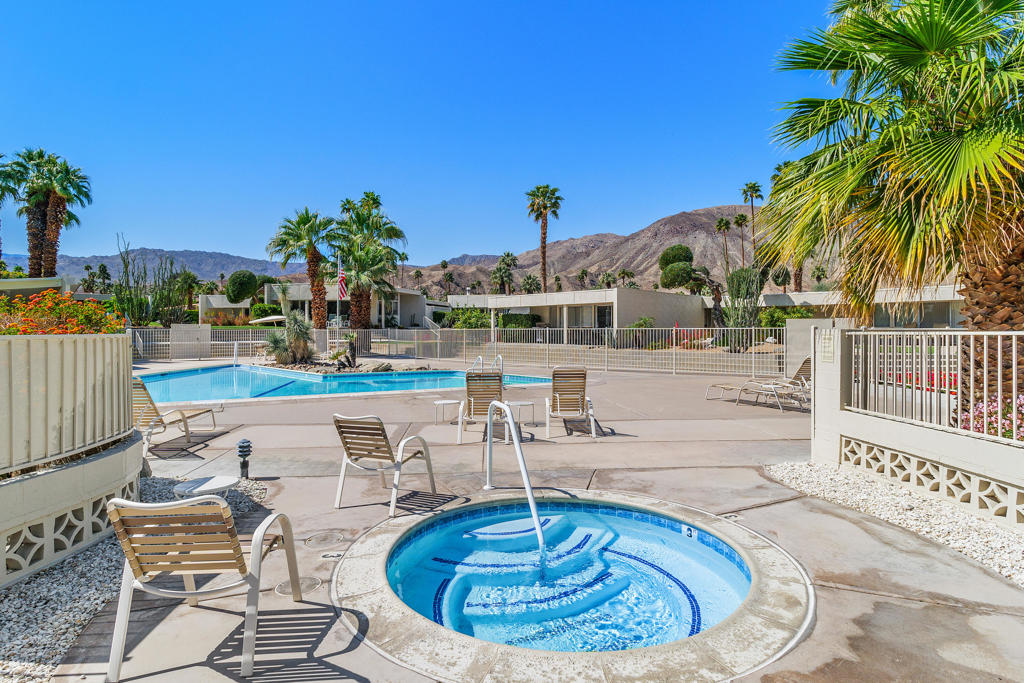 441 Sandpiper Street