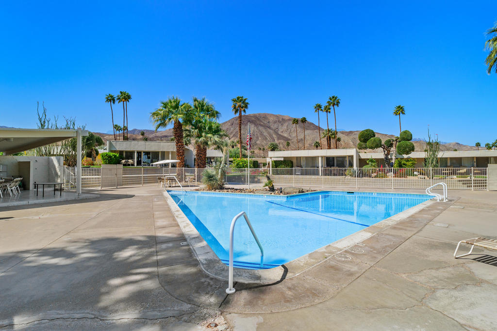 441 Sandpiper Street