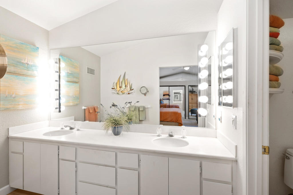 77741 Woodhaven Drive N