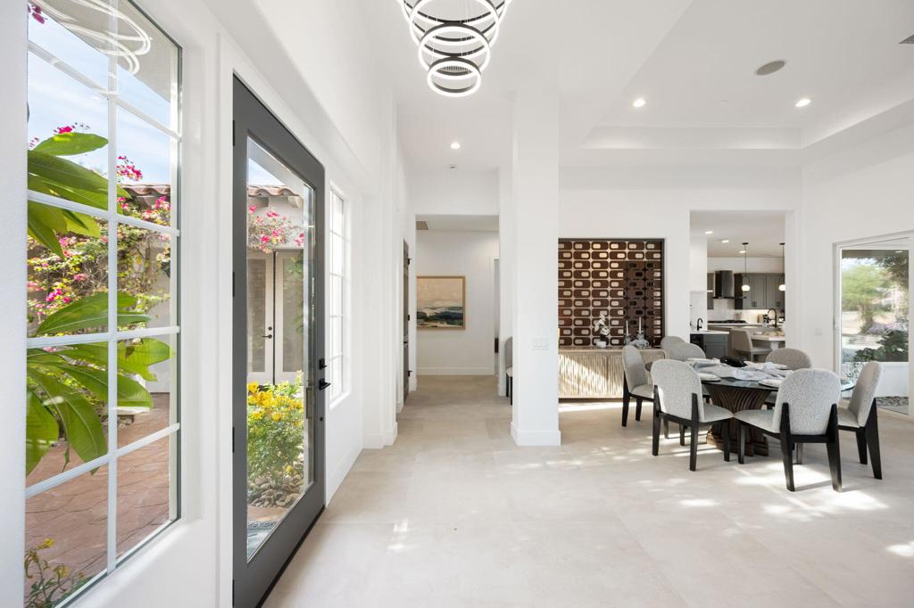 307 Loch Lomond Road