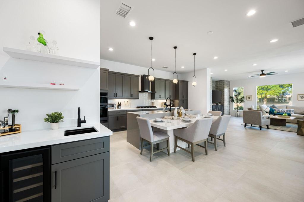 307 Loch Lomond Road