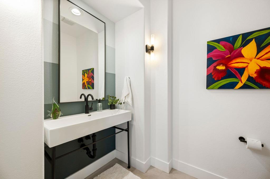 307 Loch Lomond Road