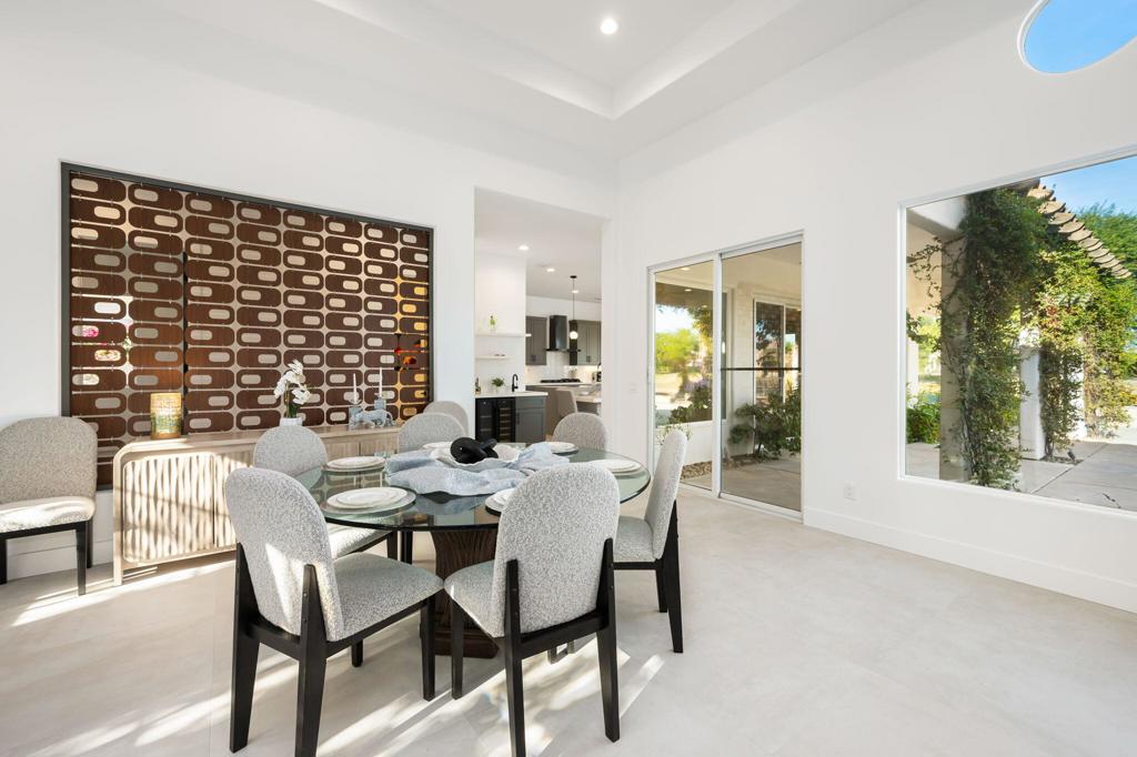 307 Loch Lomond Road