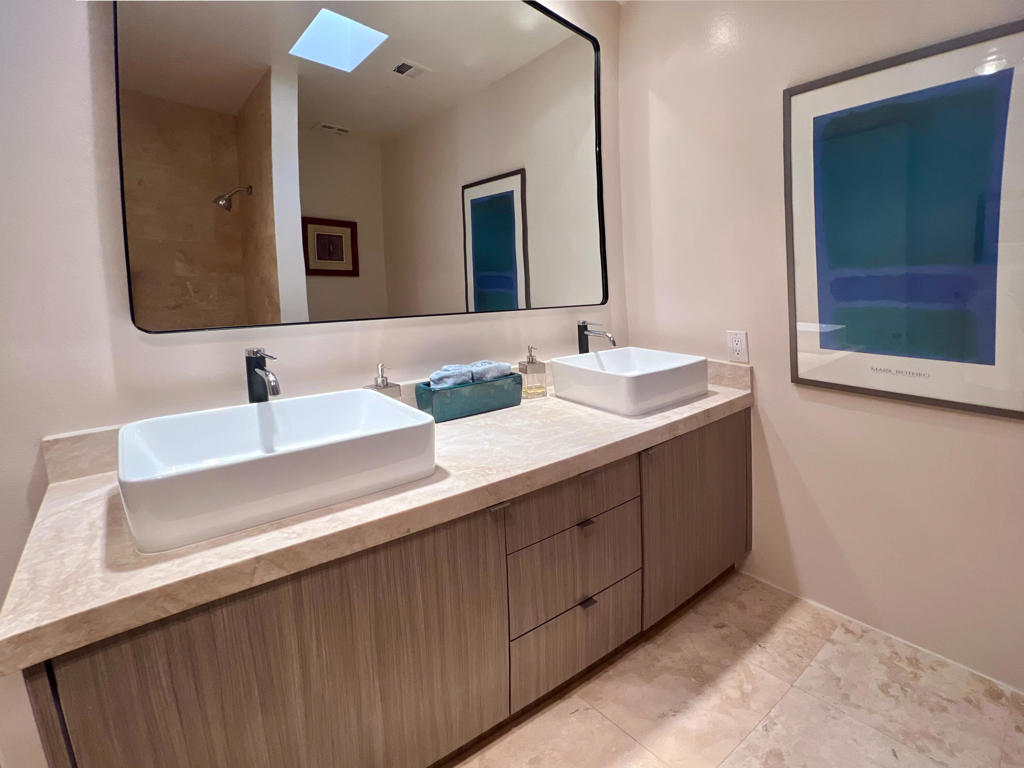 189 Desert Lakes Drive