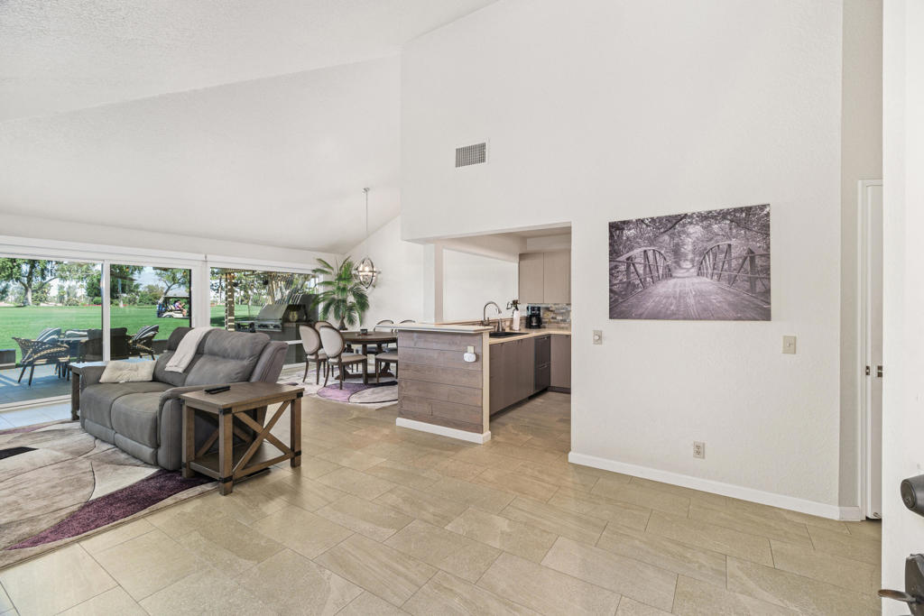 77674 Woodhaven Drive S