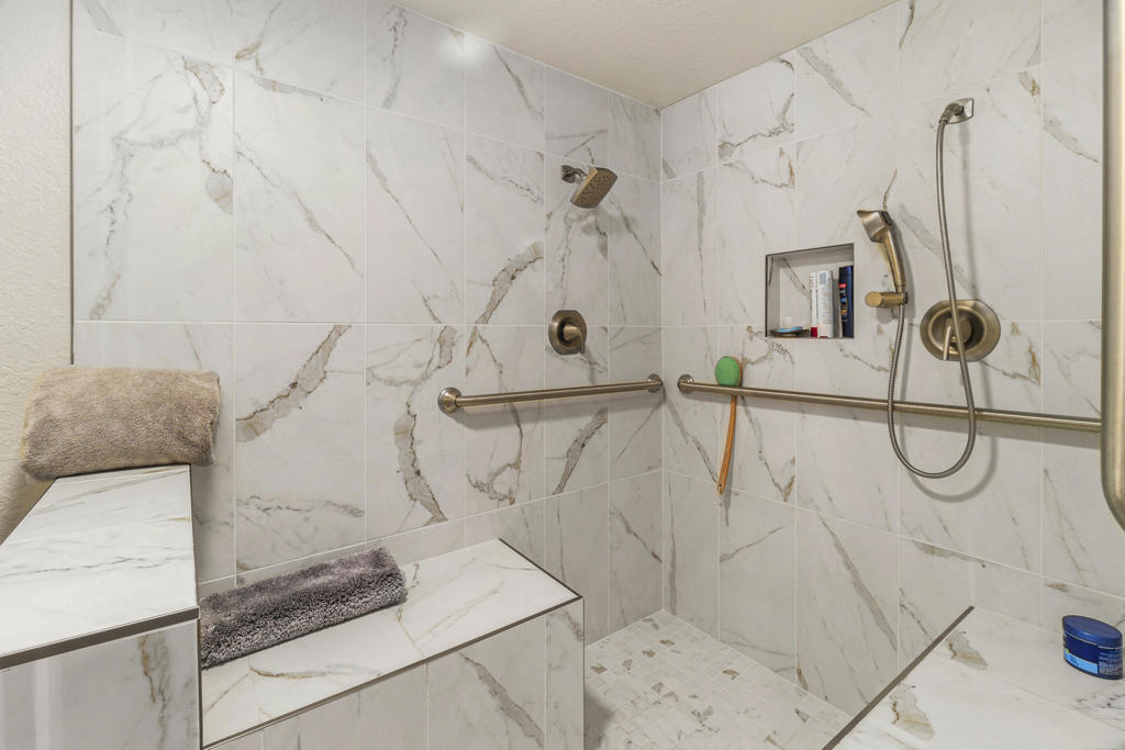 77674 Woodhaven Drive S