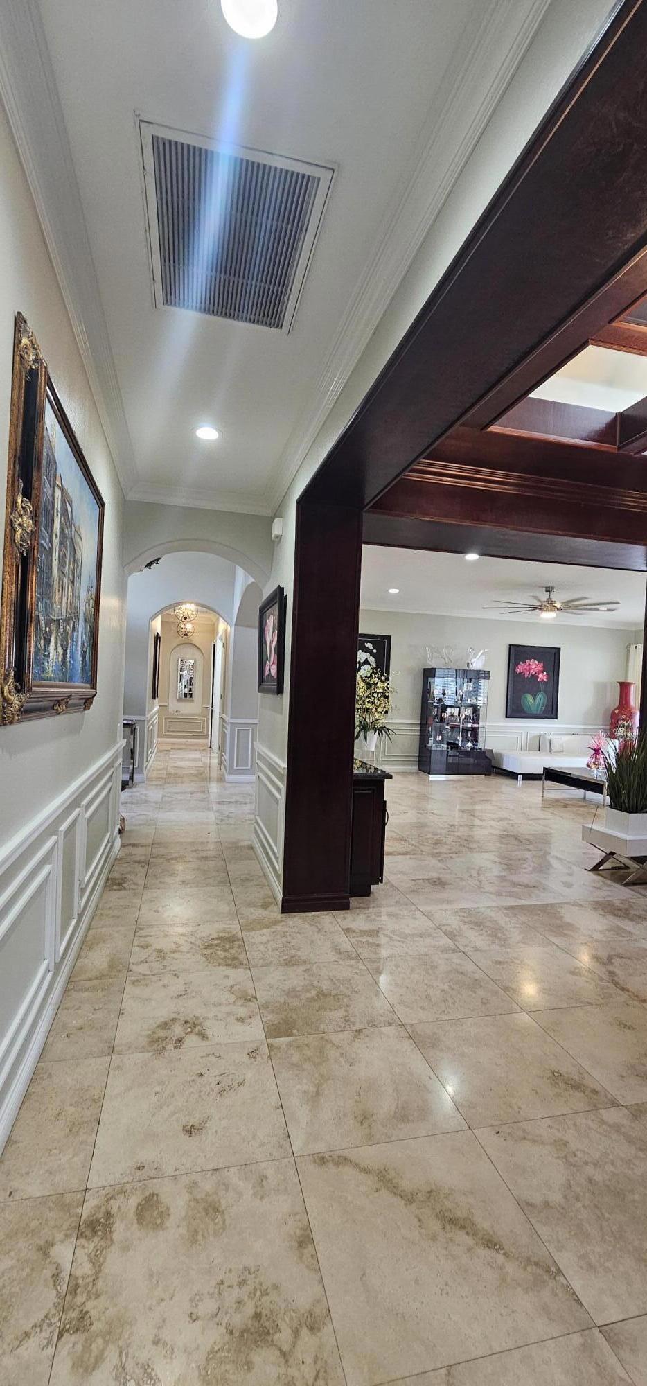 6 Voltaire Court