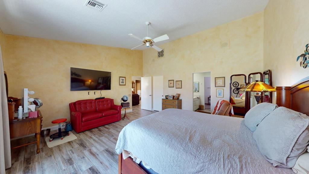78160 Calle Norte