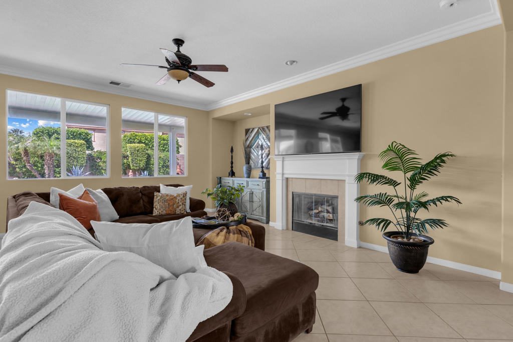 40373 Padova Drive Drive